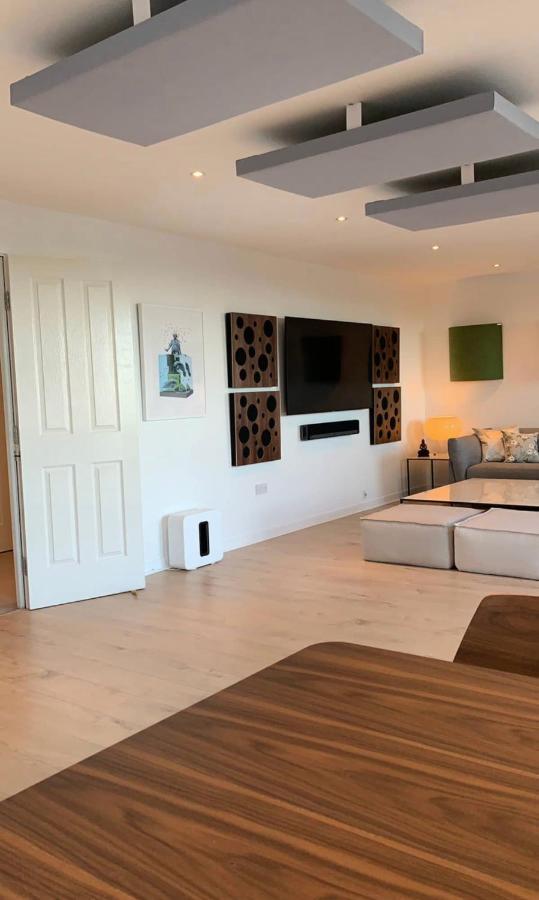 Beautiful Modern Sea-Side Apartment In The City Edynburg Zewnętrze zdjęcie