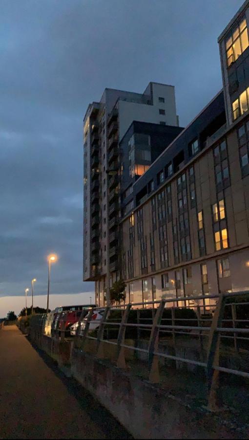 Beautiful Modern Sea-Side Apartment In The City Edynburg Zewnętrze zdjęcie